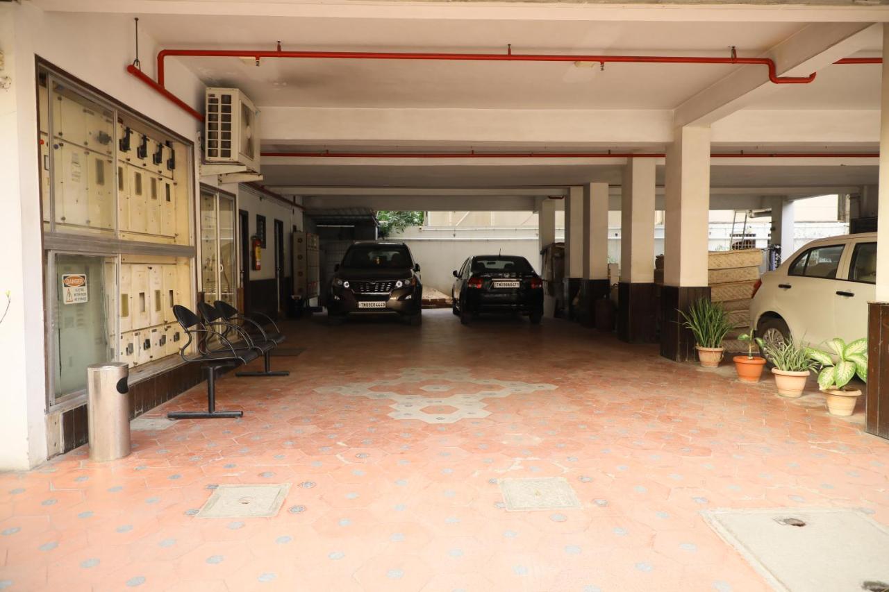 Taz Kamar Family Hotel Chennai Zewnętrze zdjęcie
